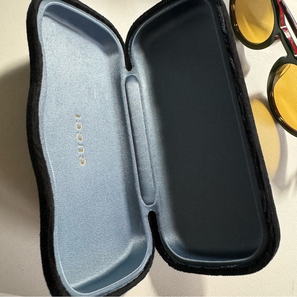 Gucci Boston Brow Bar Round Retro Sunglasses - Picture 5 of 8